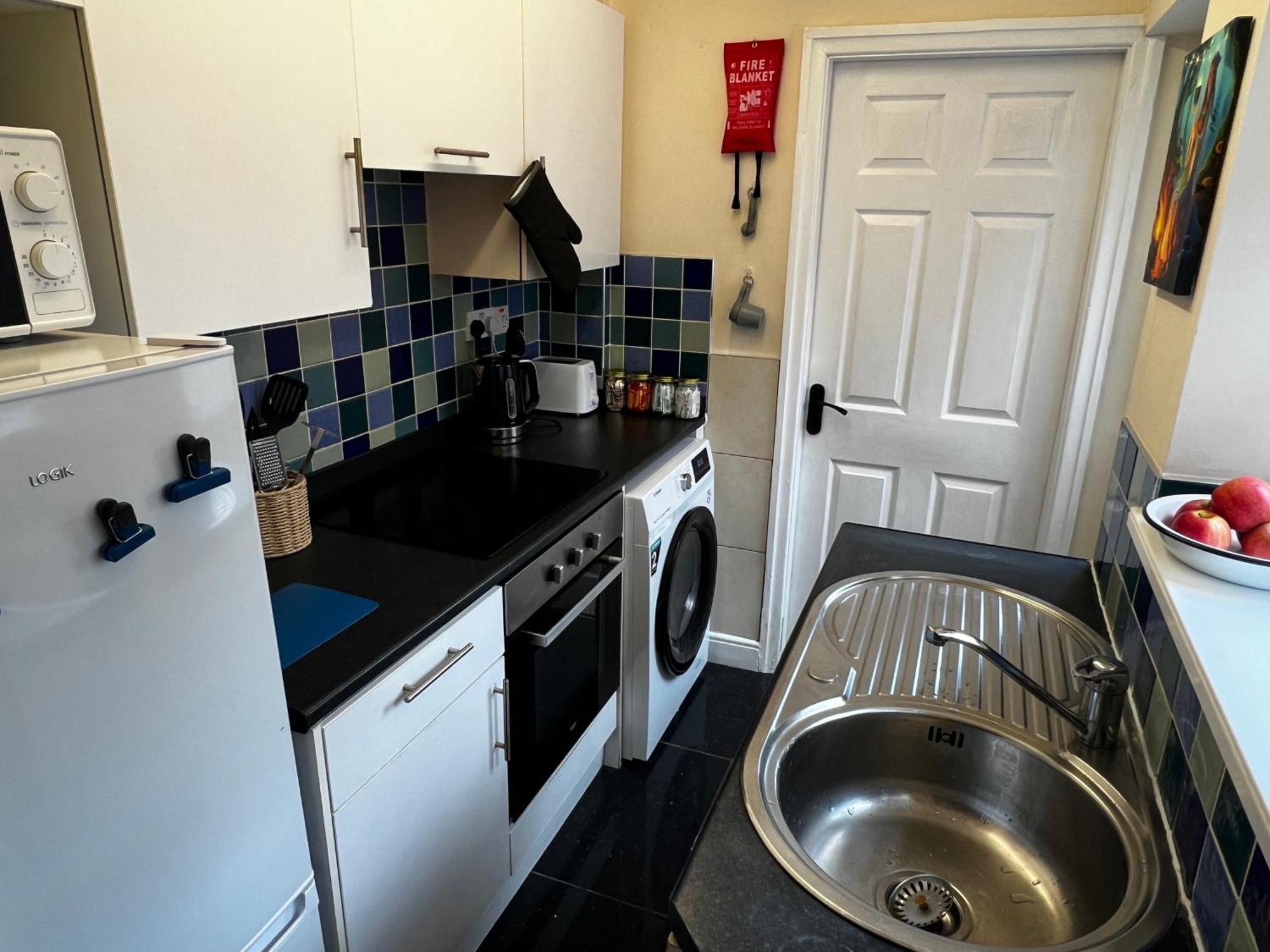 Robin'S Hollow: 2Bd Home Near Wrexham Afc Экстерьер фото